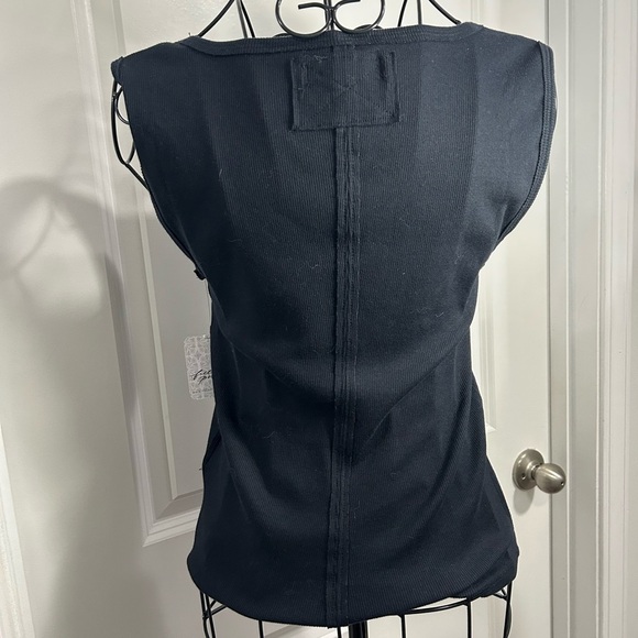 Free People Black Sleeveless Top - Picture 2 of 2